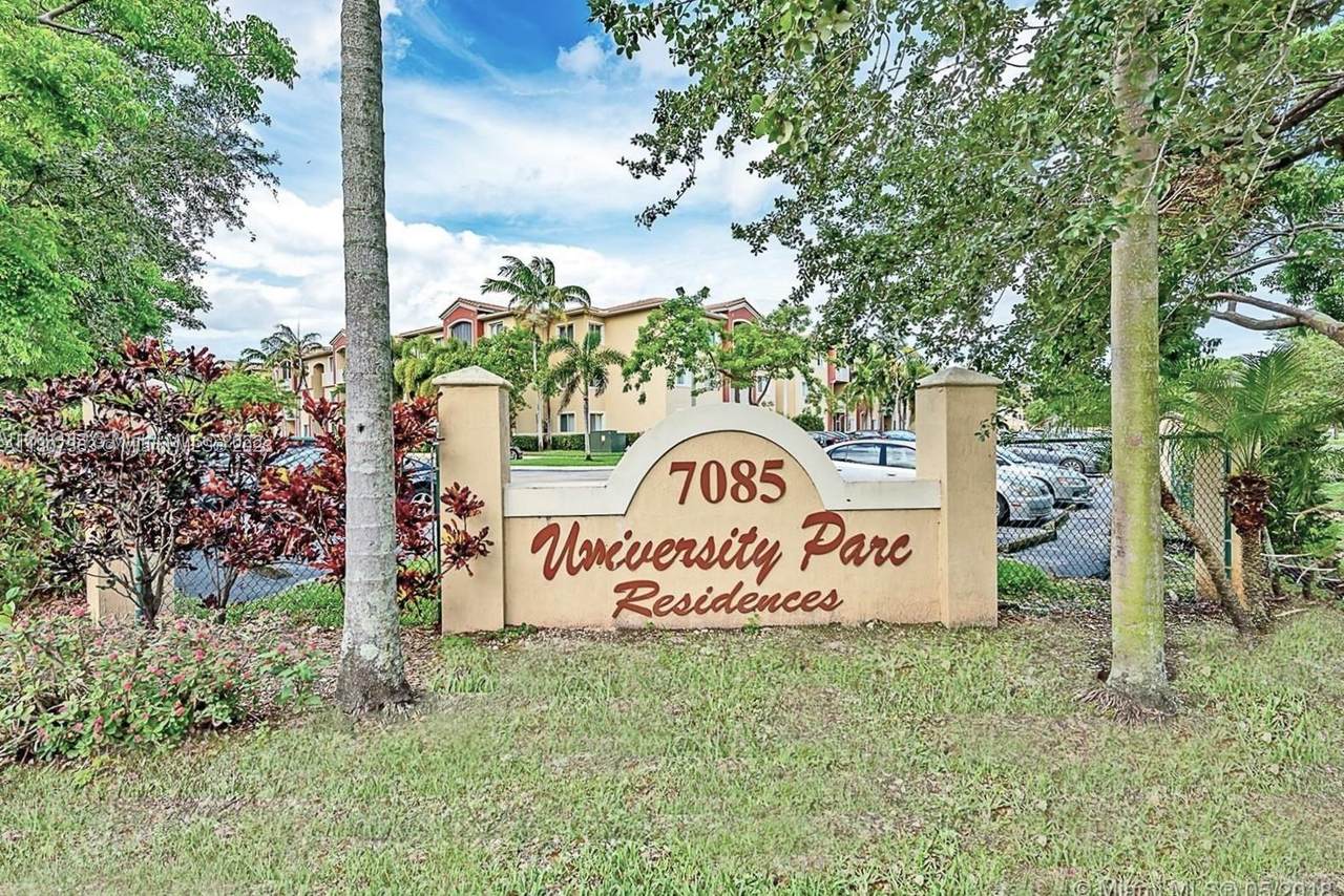 7085 Nova Dr - Photo 1