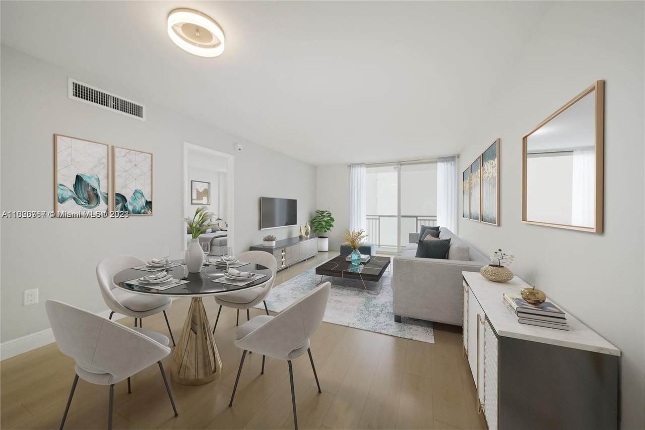 1345 Lincoln Rd - Photo 1