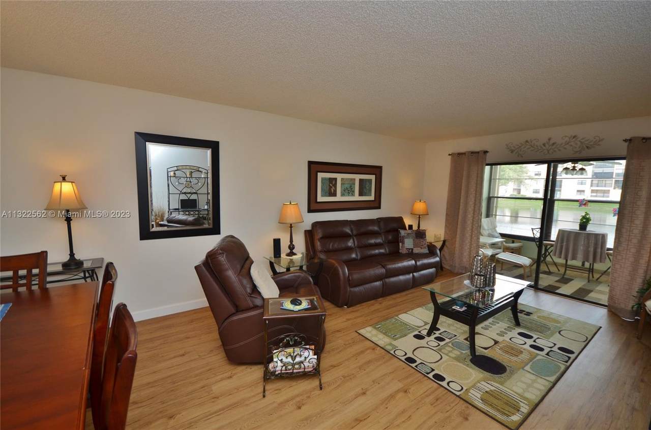 4970 Sabal Palm Blvd - Photo 1