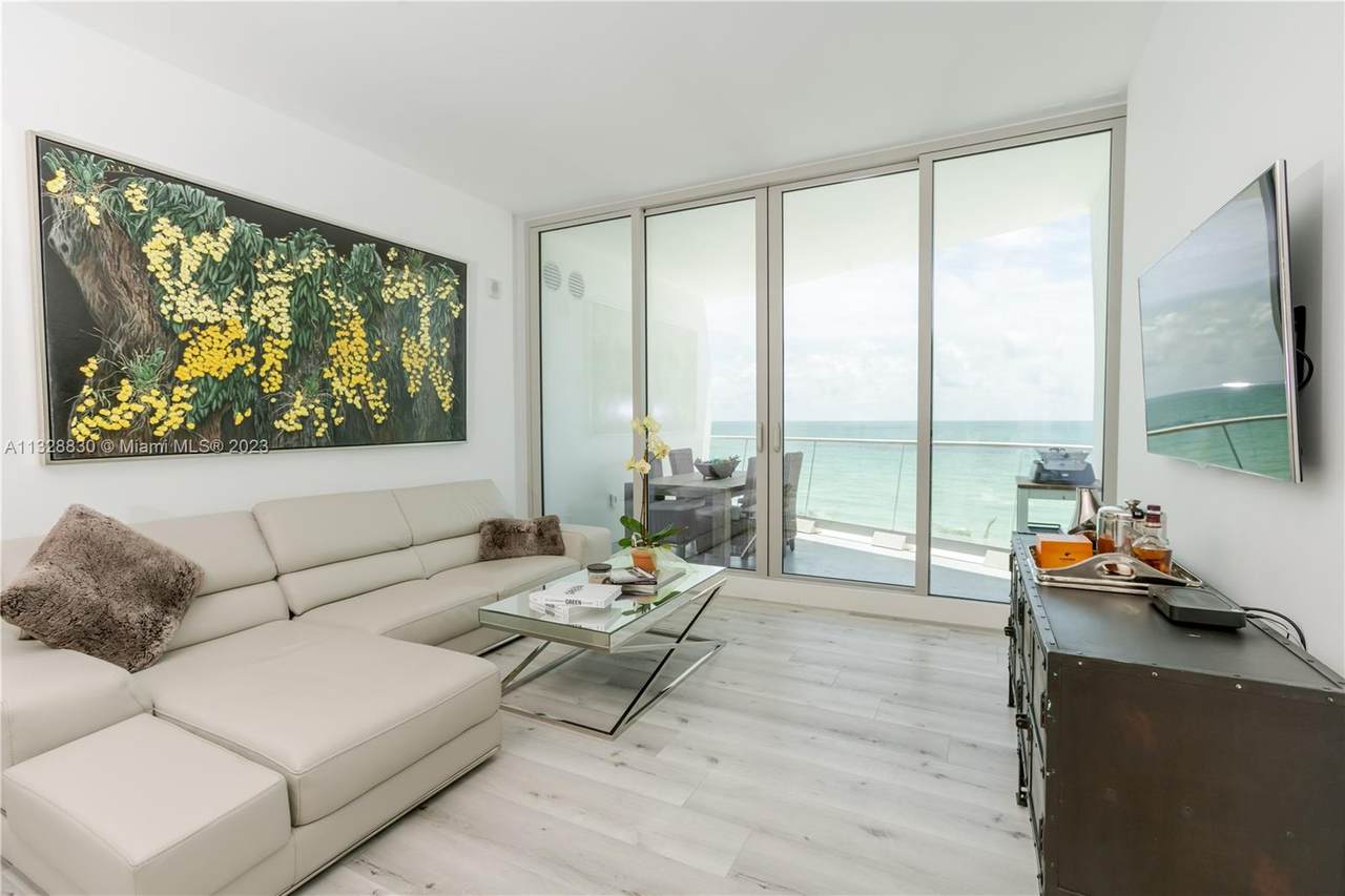 16901 Collins Ave - Photo 1