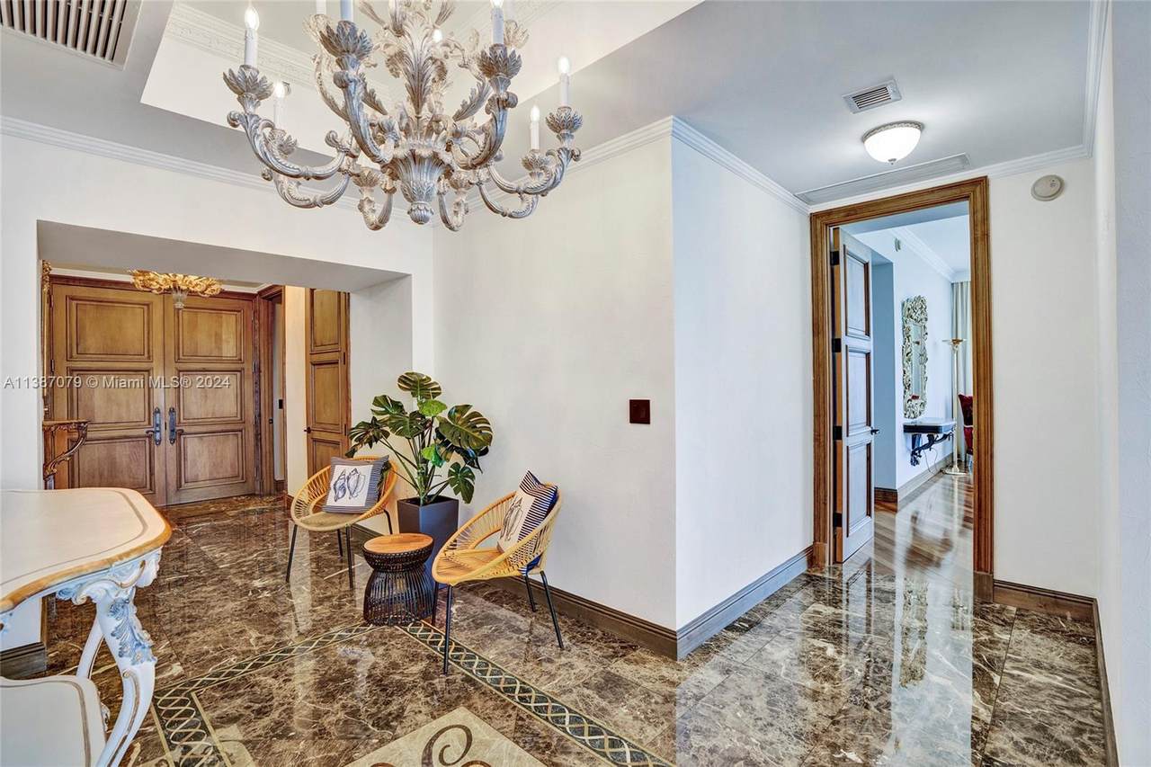 15901 Collins Ave - Photo 1