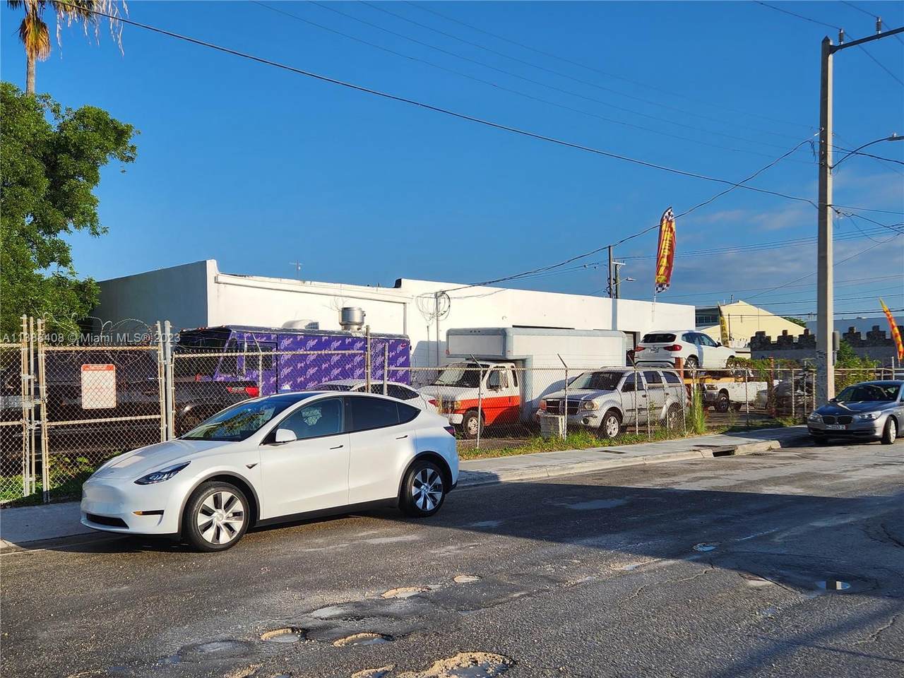 https://bt-photos.global.ssl.fastly.net/miami/1280_boomver_2_A11388408-2.jpg