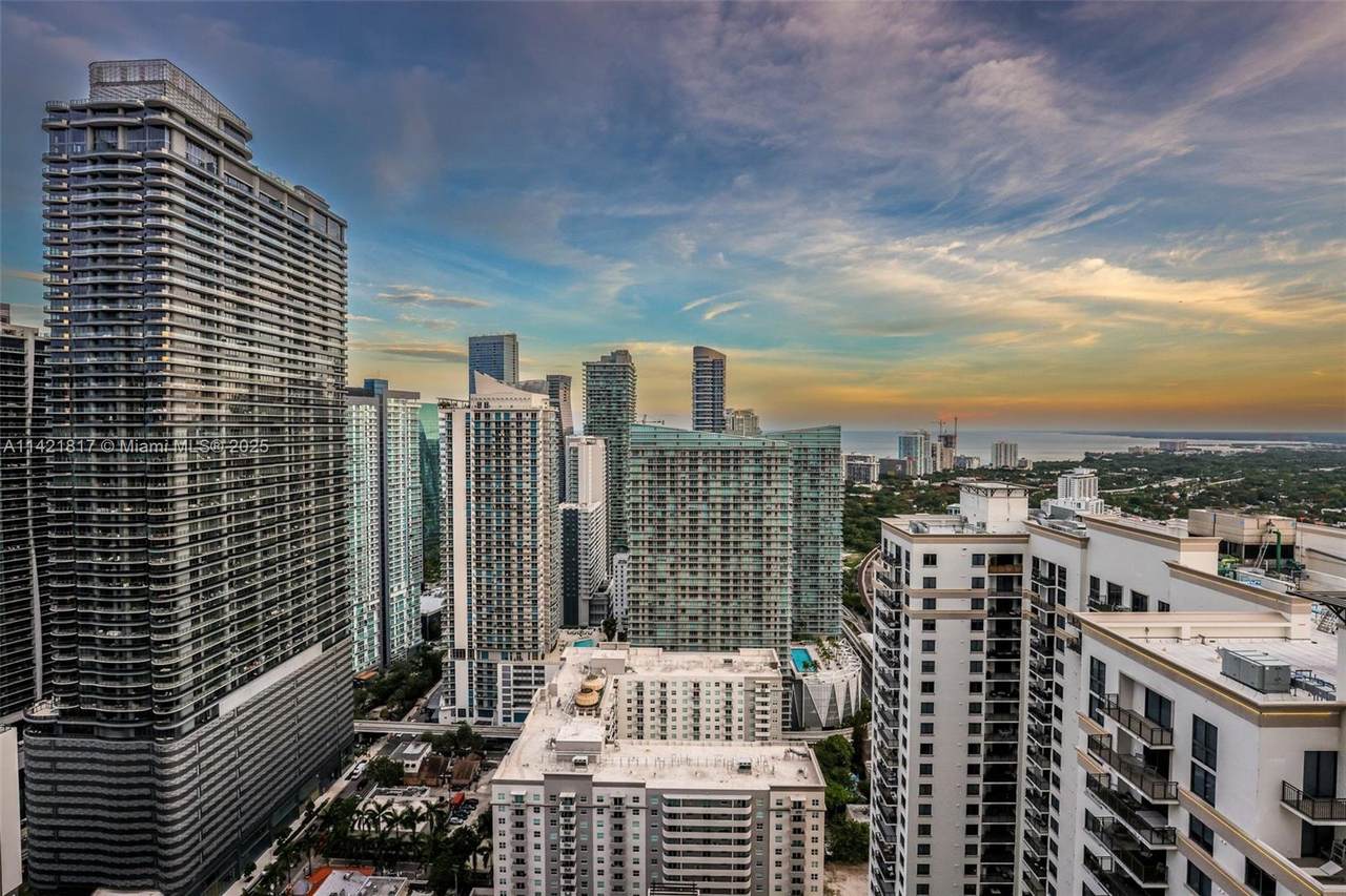https://bt-photos.global.ssl.fastly.net/miami/1280_boomver_2_A11421817-2.jpg