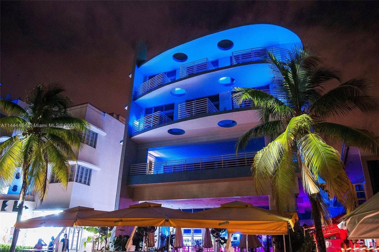 https://bt-photos.global.ssl.fastly.net/miami/1280_boomver_2_A11444484-2.jpg