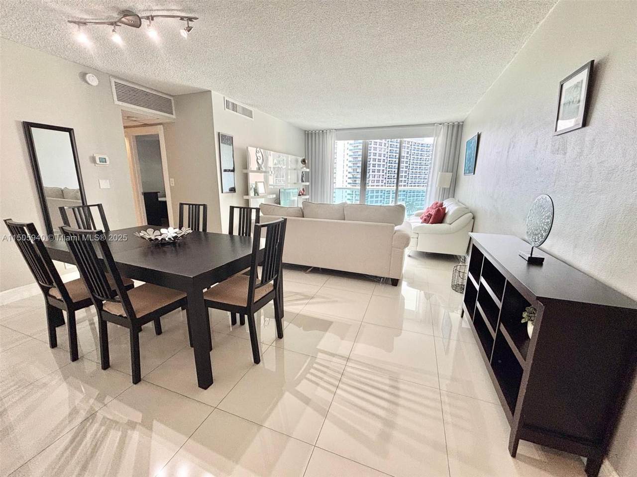 https://bt-photos.global.ssl.fastly.net/miami/1280_boomver_2_A11505940-2.jpg