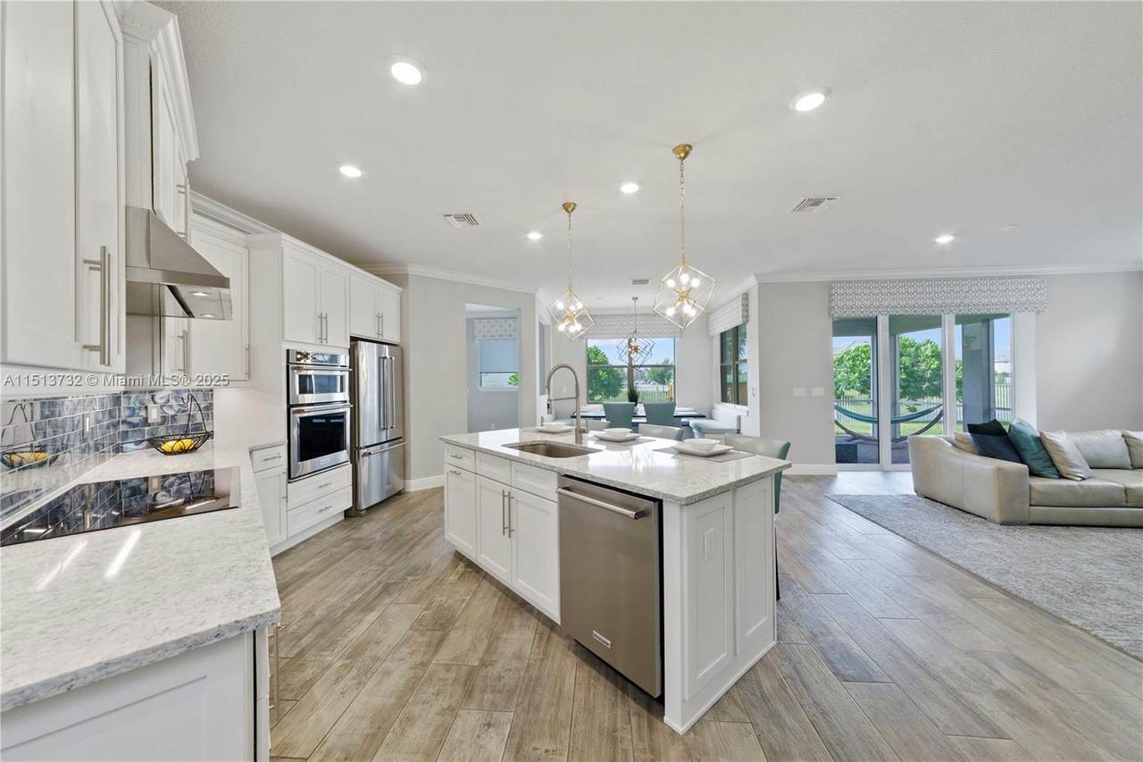 4534 Greenway Dr - Photo 1