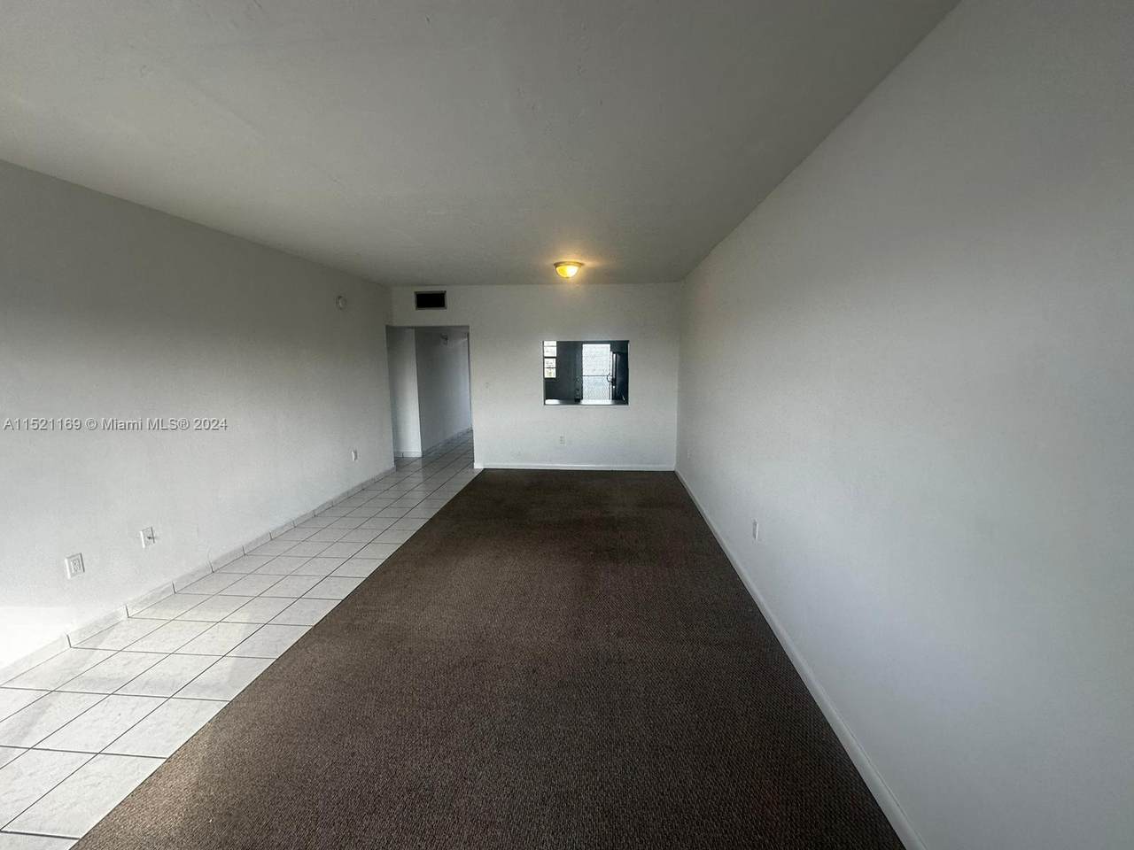 18700 3rd Ct - Photo 1