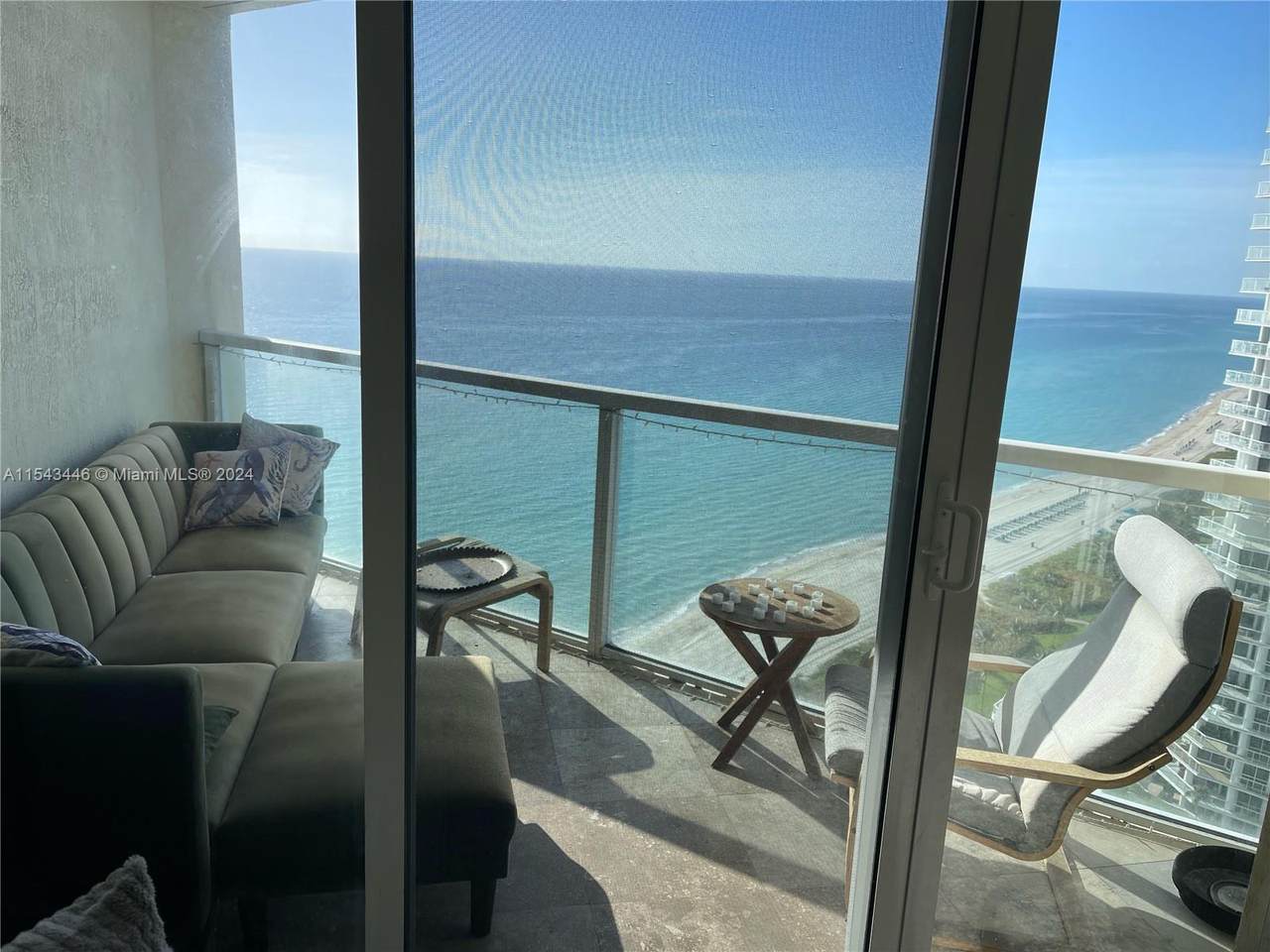16699 Collins Ave - Photo 1