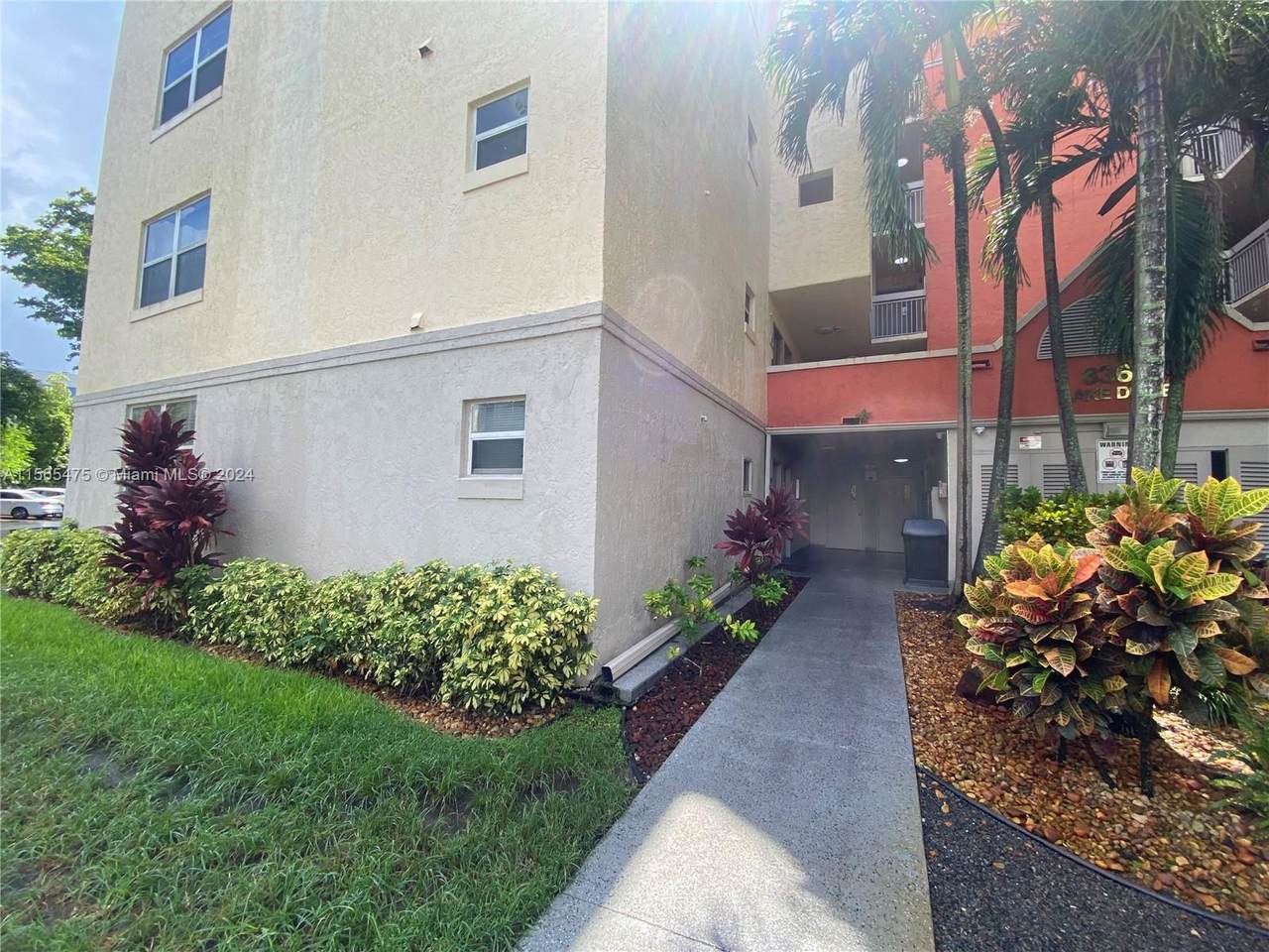 8363 Lake Dr - Photo 1