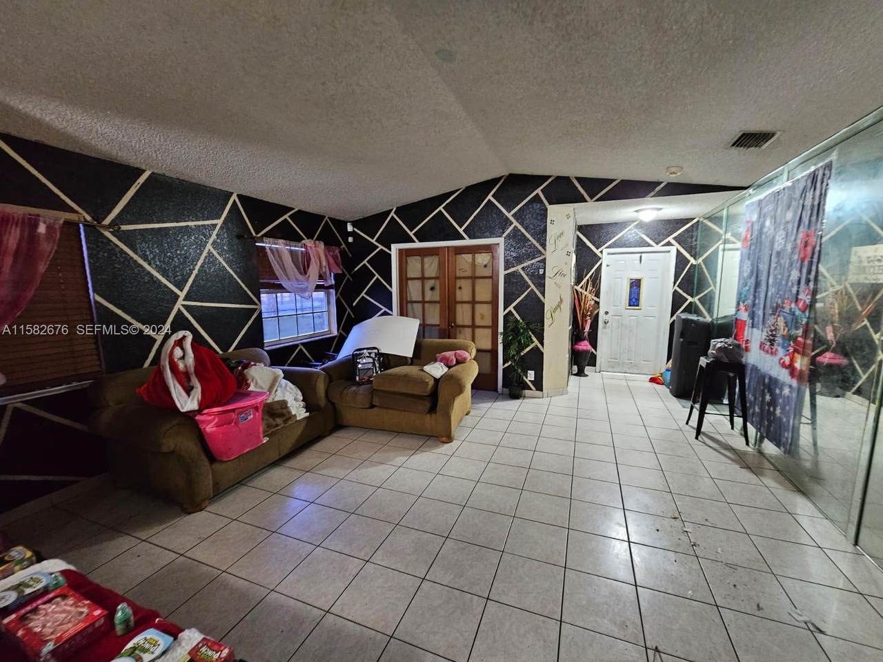 https://bt-photos.global.ssl.fastly.net/miami/1280_boomver_2_A11582676-2.jpg