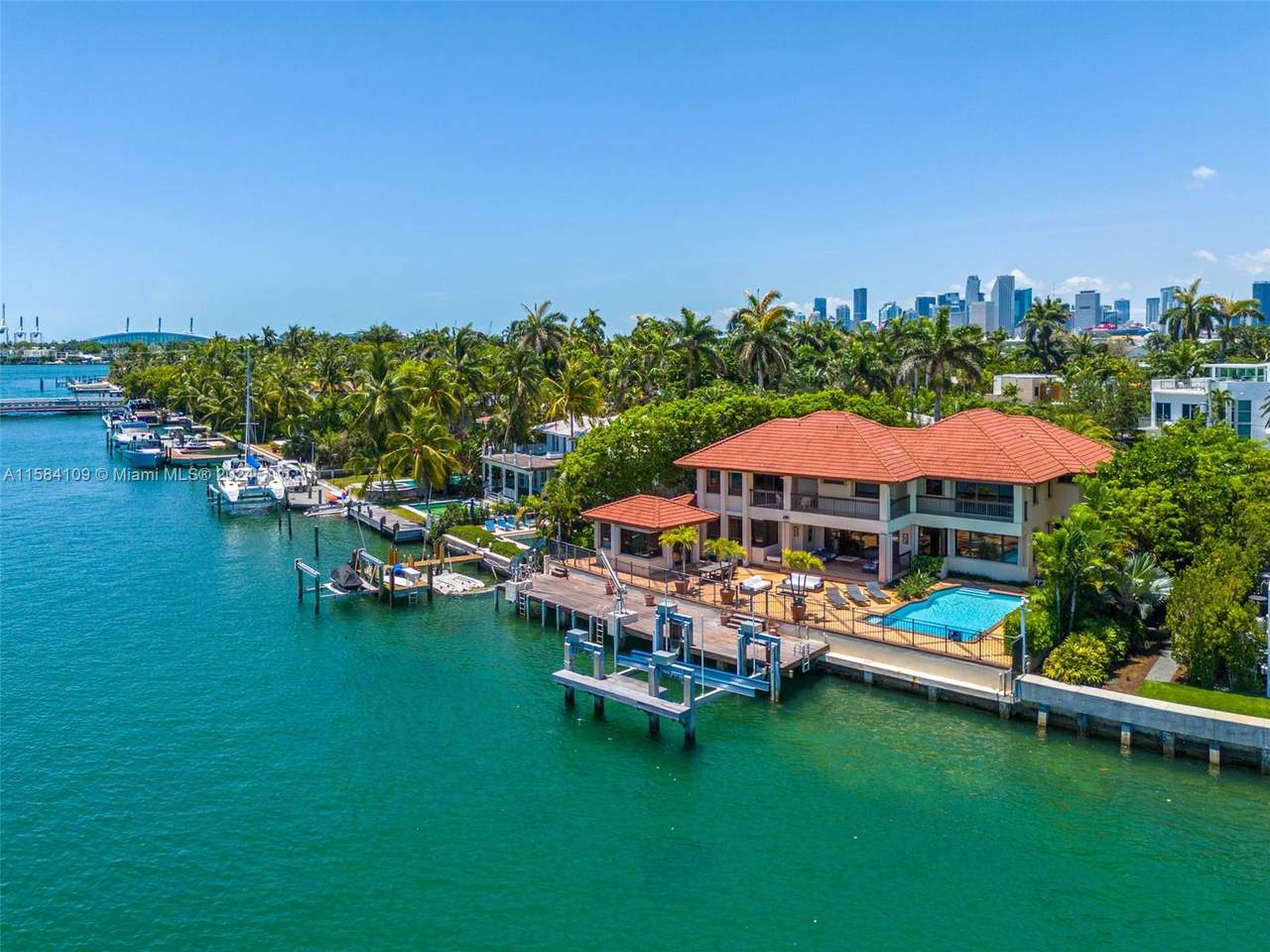 https://bt-photos.global.ssl.fastly.net/miami/1280_boomver_2_A11584109-2.jpg