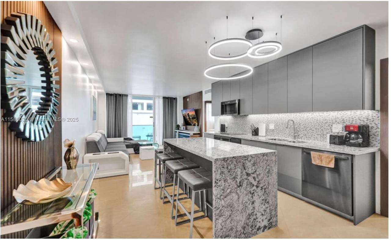 4001 Ocean Dr - Photo 1