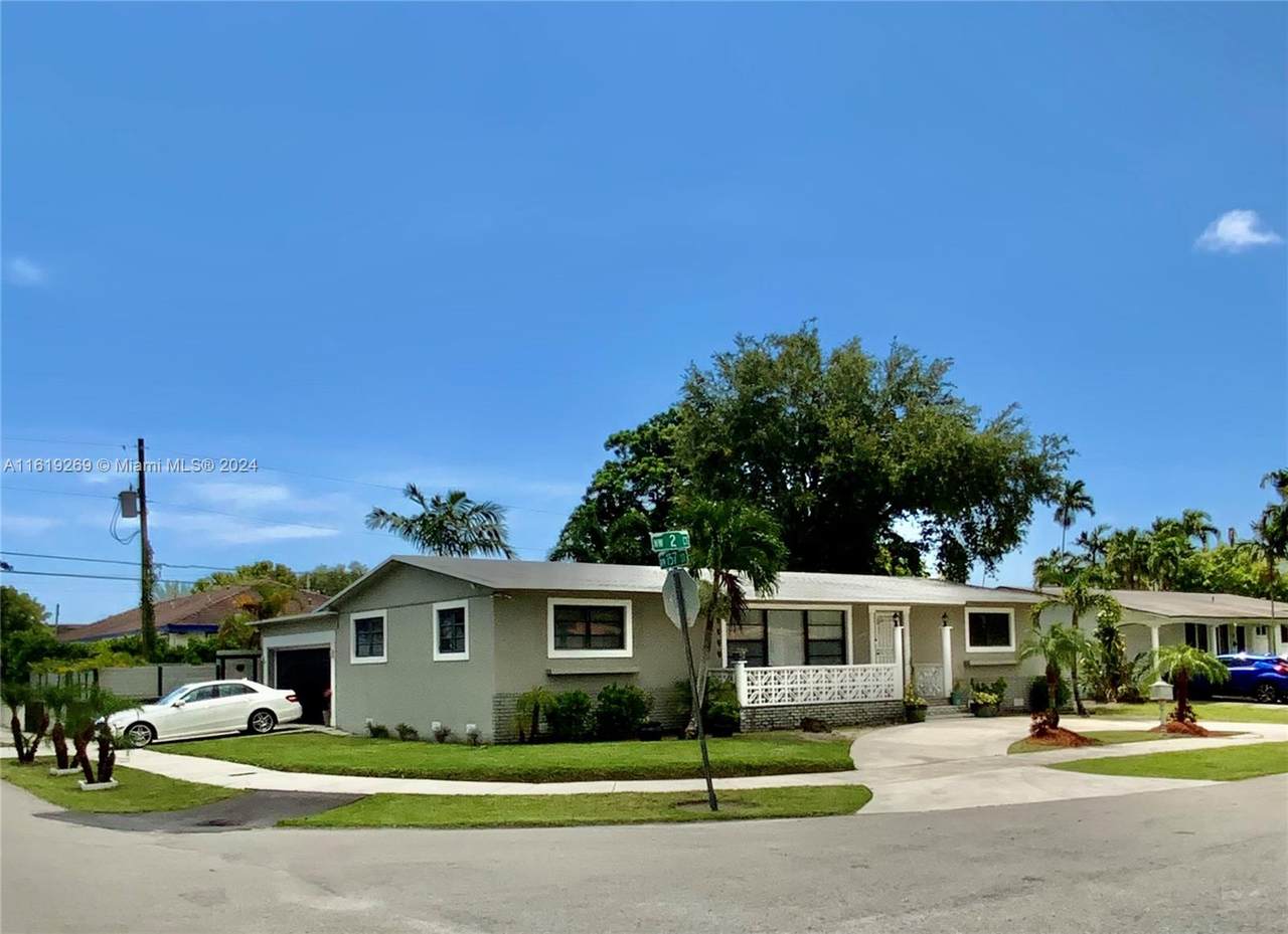 15635 2nd Ct - Photo 1