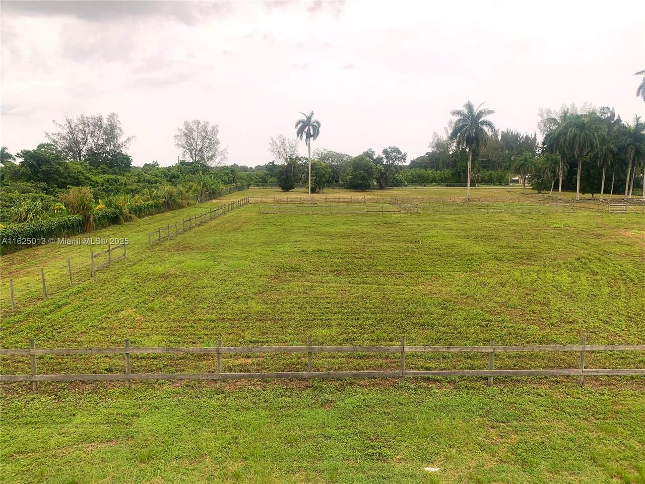 https://bt-photos.global.ssl.fastly.net/miami/1280_boomver_2_A11625013-2.jpg