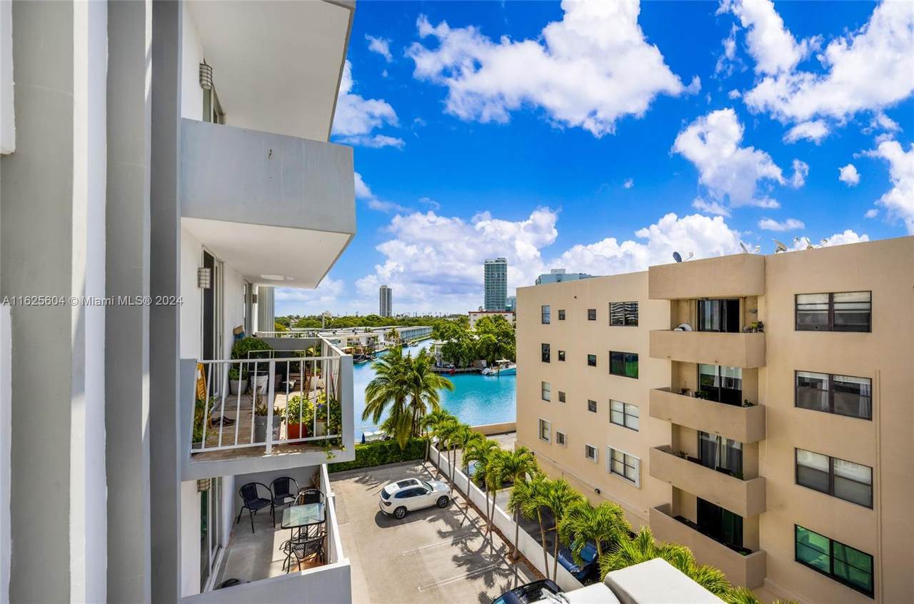 https://bt-photos.global.ssl.fastly.net/miami/1280_boomver_2_A11625604-2.jpg