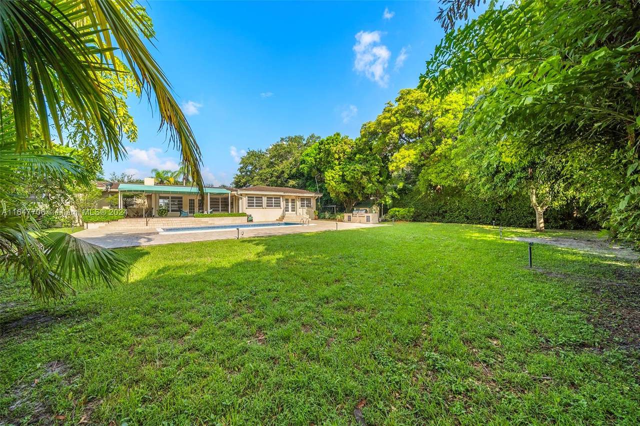 https://bt-photos.global.ssl.fastly.net/miami/1280_boomver_2_A11647706-2.jpg