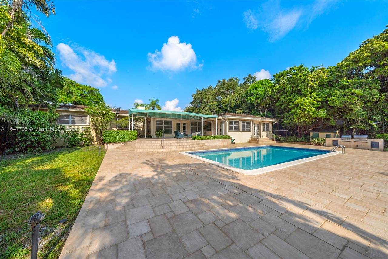 https://bt-photos.global.ssl.fastly.net/miami/1280_boomver_2_A11647706-2.jpg