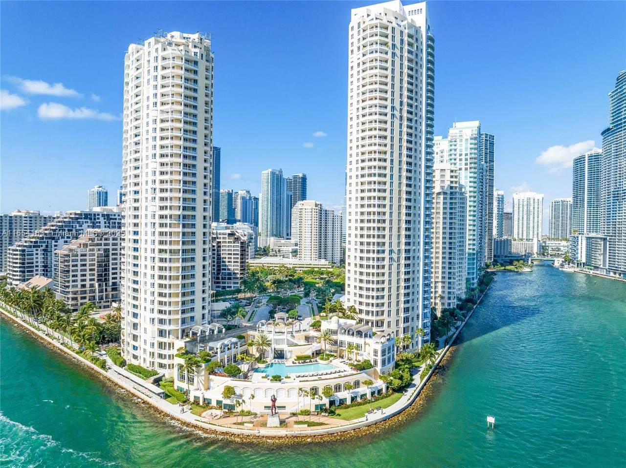 808 Brickell Key Dr - Photo 1