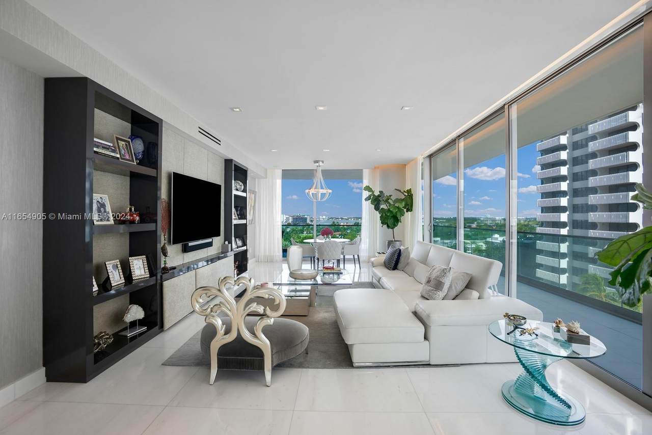 https://bt-photos.global.ssl.fastly.net/miami/1280_boomver_1_A11654905-2.jpg