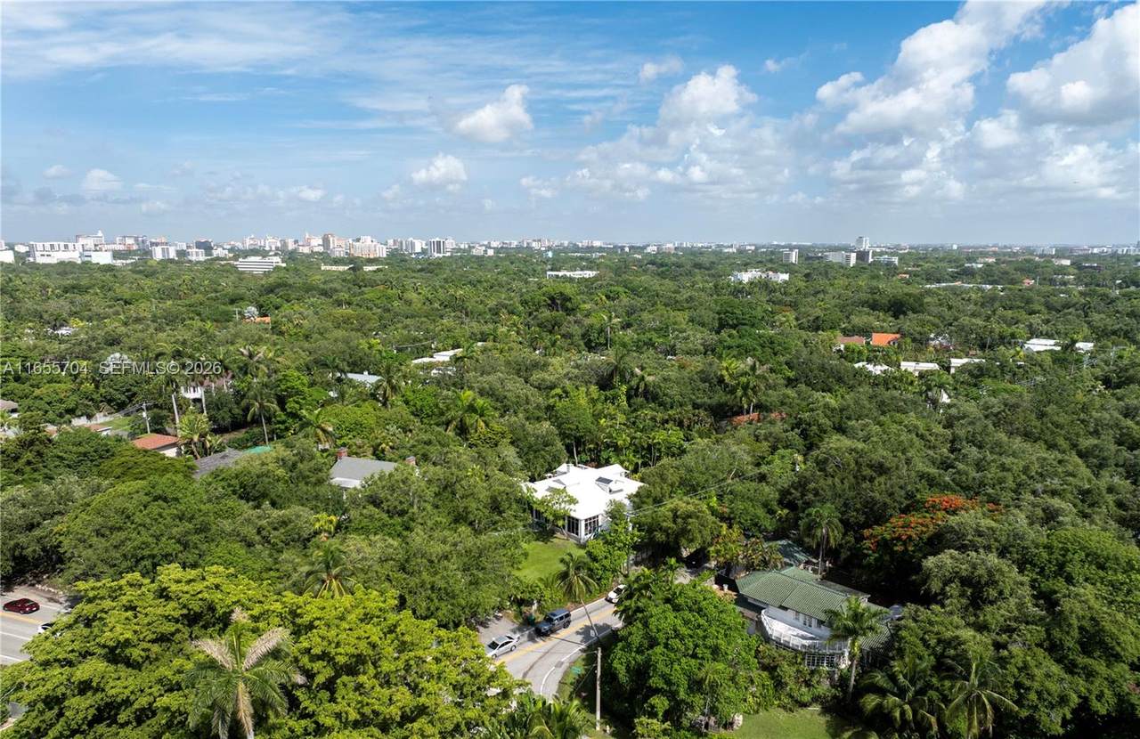 https://bt-photos.global.ssl.fastly.net/miami/1280_boomver_2_A11655704-2.jpg