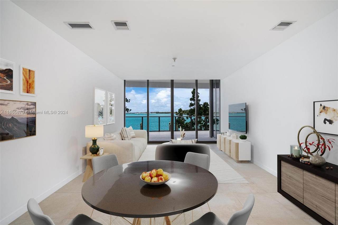 https://bt-photos.global.ssl.fastly.net/miami/1280_boomver_2_A11655870-2.jpg