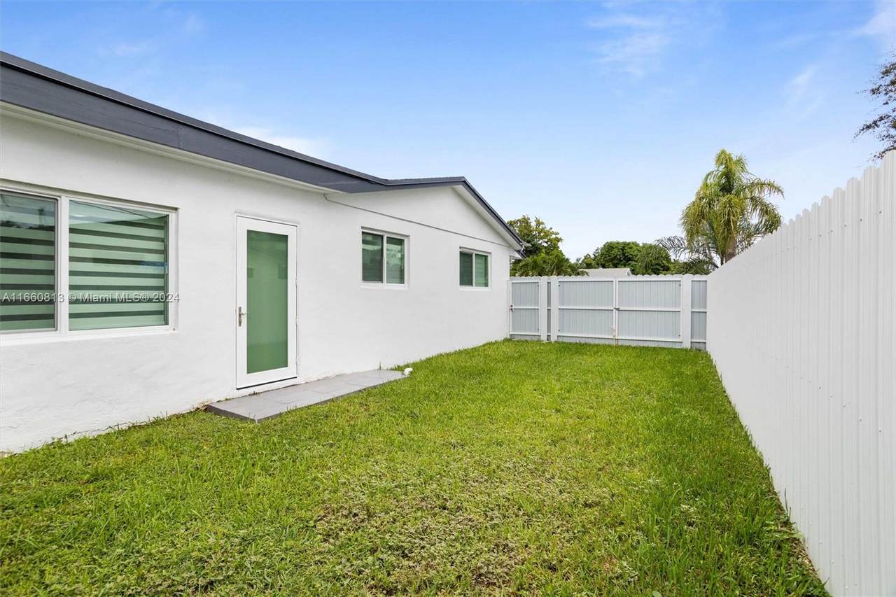 https://bt-photos.global.ssl.fastly.net/miami/1280_boomver_2_A11660813-2.jpg