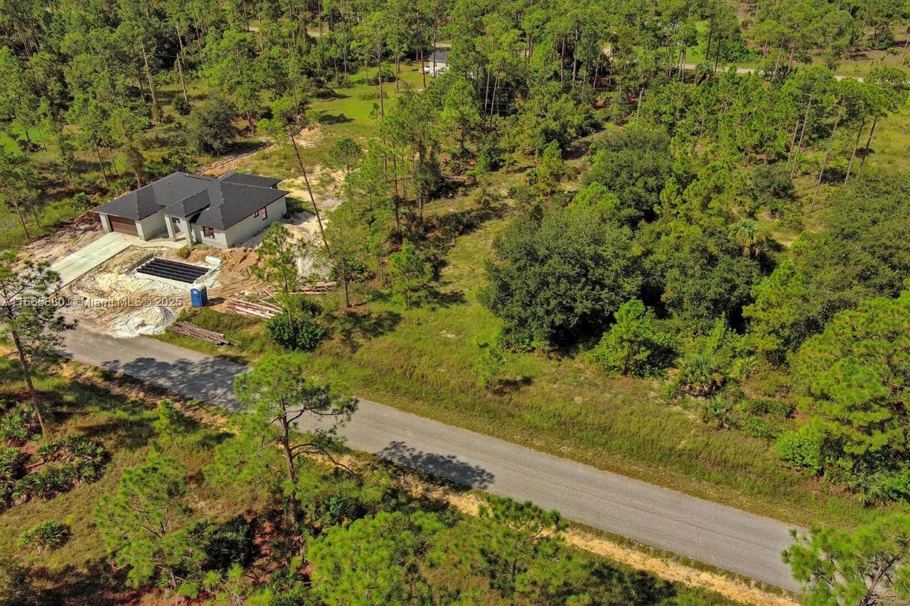 1219 Washington Ave - Photo 1