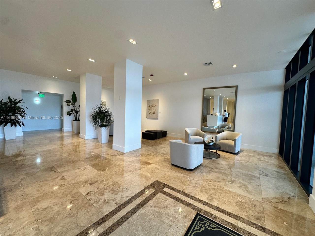https://bt-photos.global.ssl.fastly.net/miami/1280_boomver_2_A11666692-2.jpg