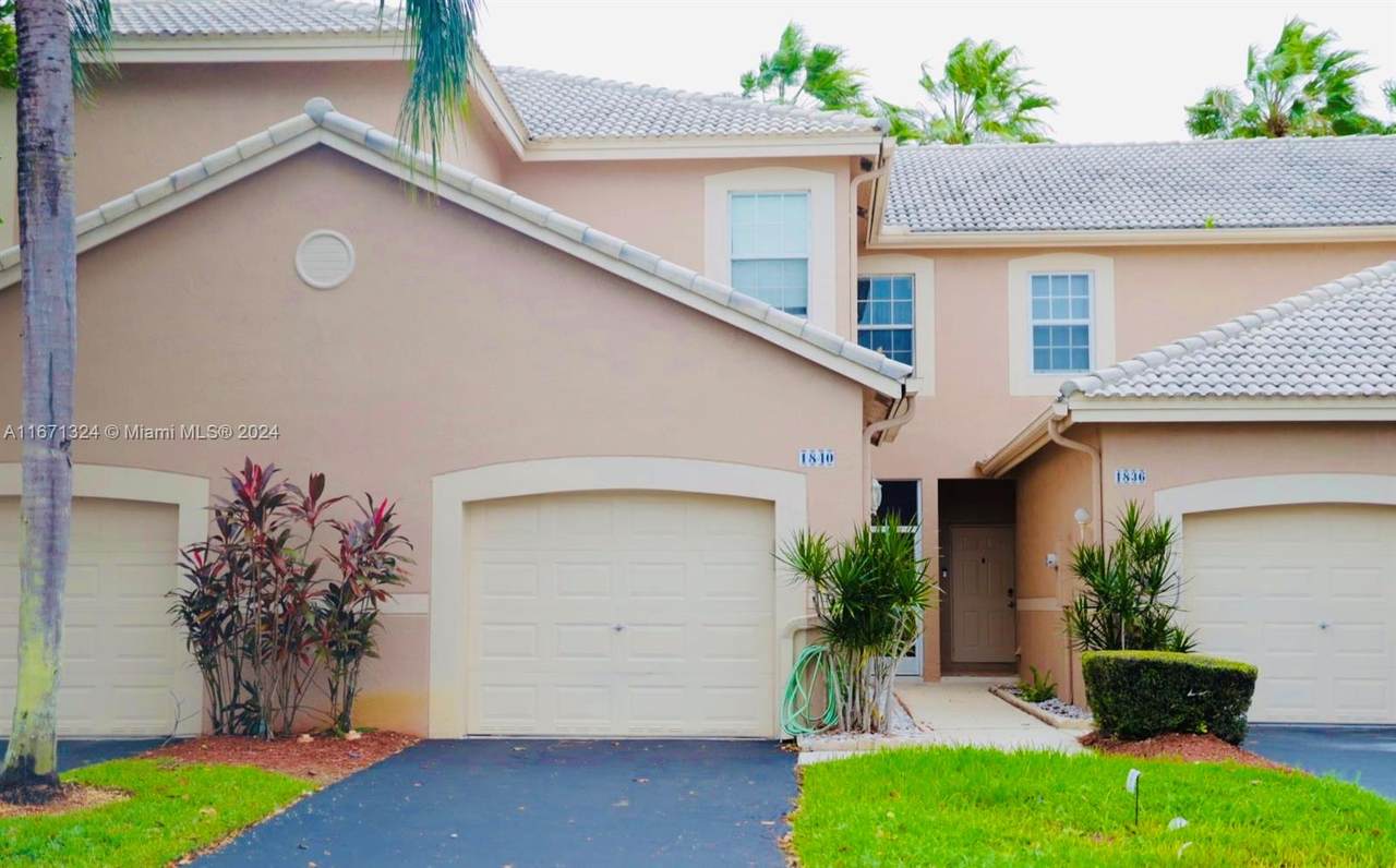 1840 Salerno Cir - Photo 1
