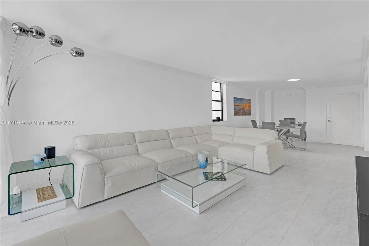https://bt-photos.global.ssl.fastly.net/miami/1280_boomver_2_A11710144-2.jpg