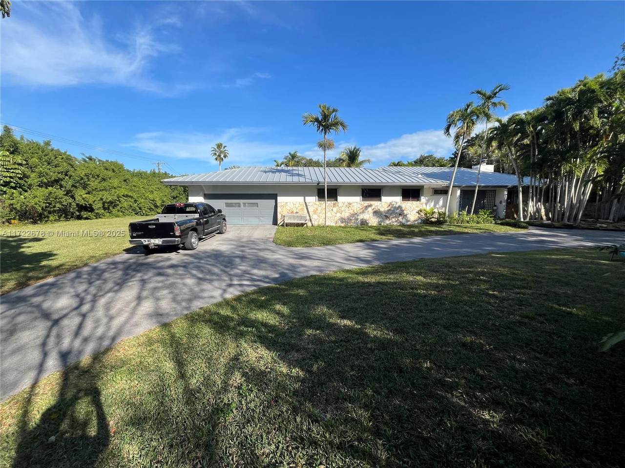 https://bt-photos.global.ssl.fastly.net/miami/1280_boomver_2_A11722678-2.jpg