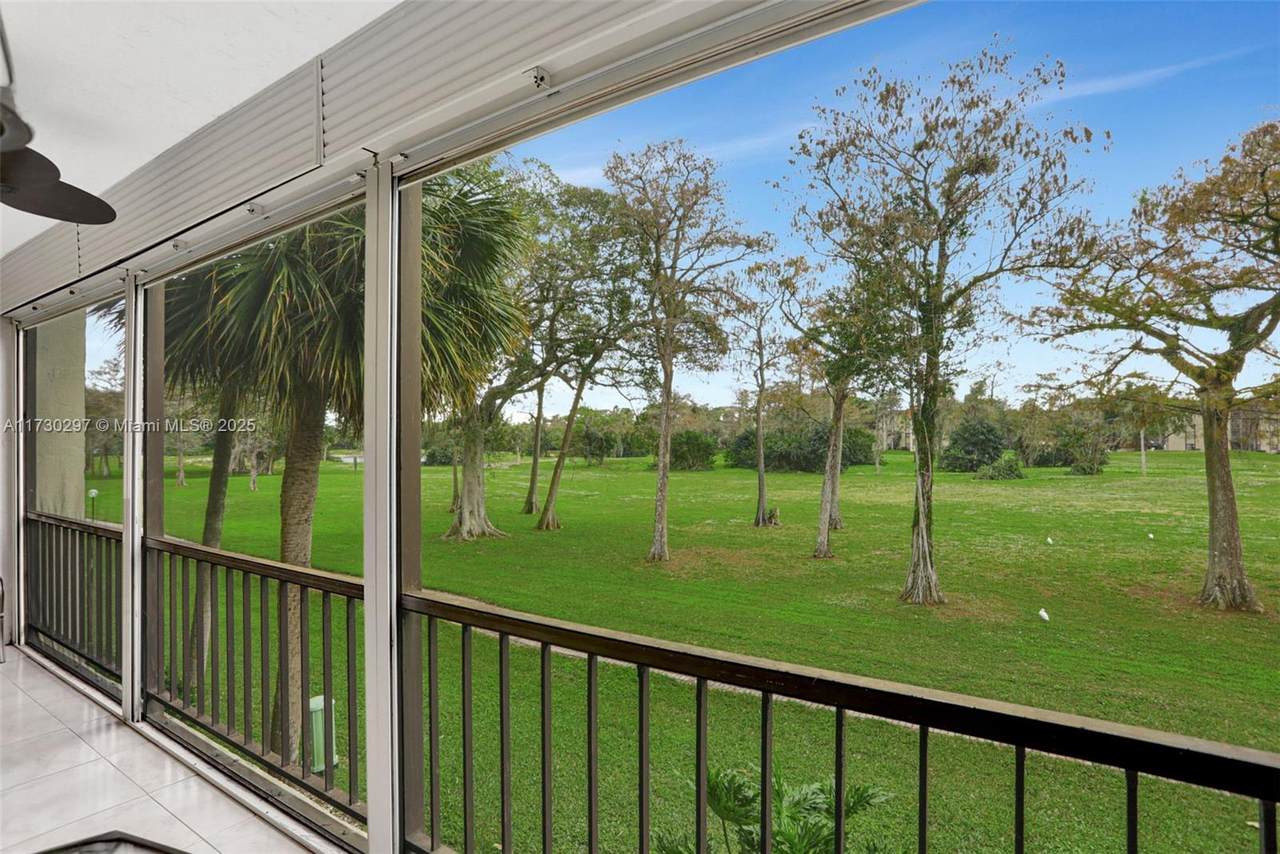 6080 44th St - Photo 1