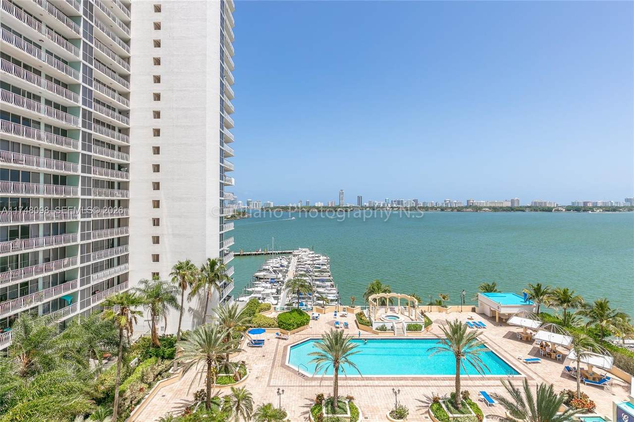 https://bt-photos.global.ssl.fastly.net/miami/1280_boomver_2_A11748098-2.jpg