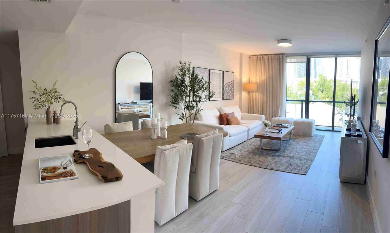 201 17th Rd - Photo 1