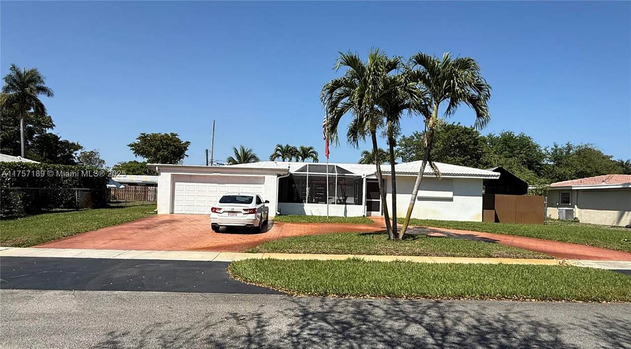 5369 Balsam Ter - Photo 1