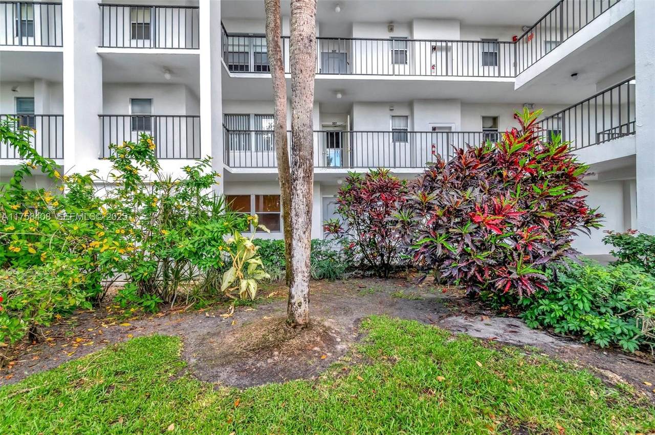 https://bt-photos.global.ssl.fastly.net/miami/1280_boomver_2_A11758408-2.jpg