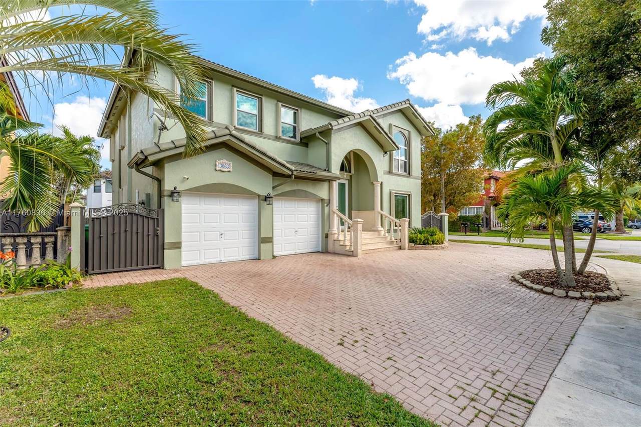 3083 147th Pl - Photo 1