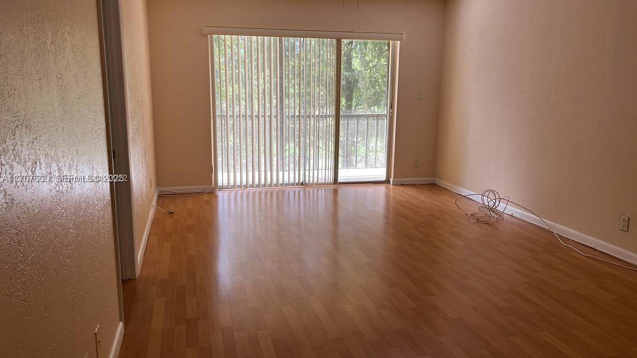 8060 Fairview Dr - Photo 1