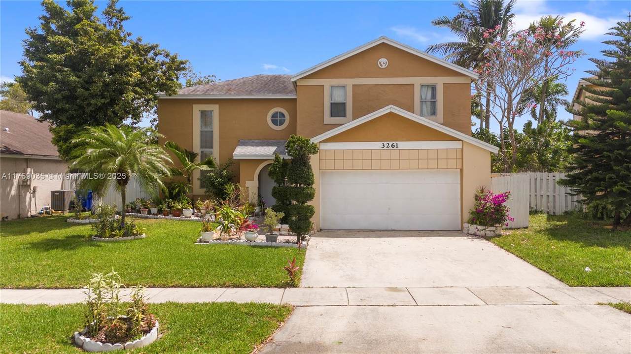 3261 Salinas Way - Photo 1