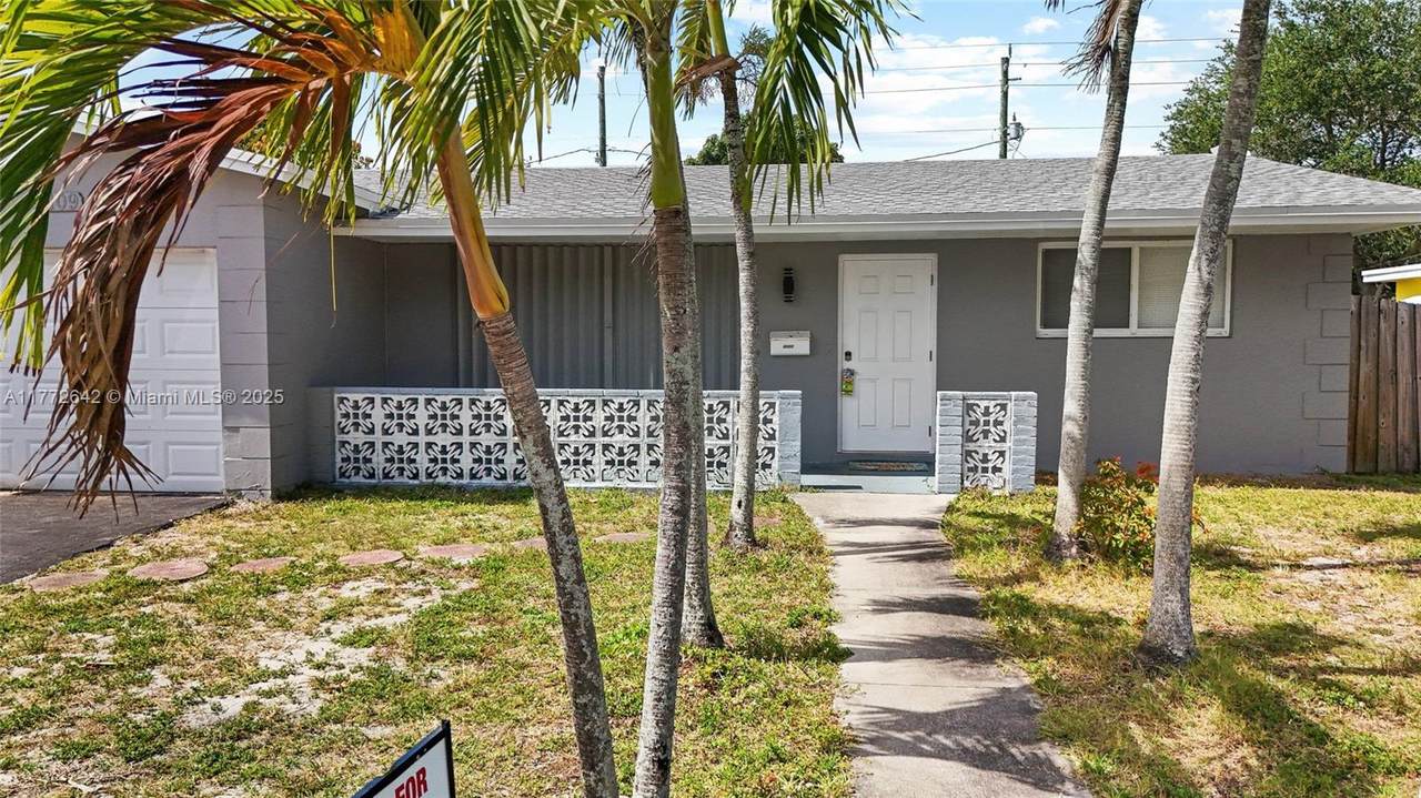 5109 Washington St - Photo 1