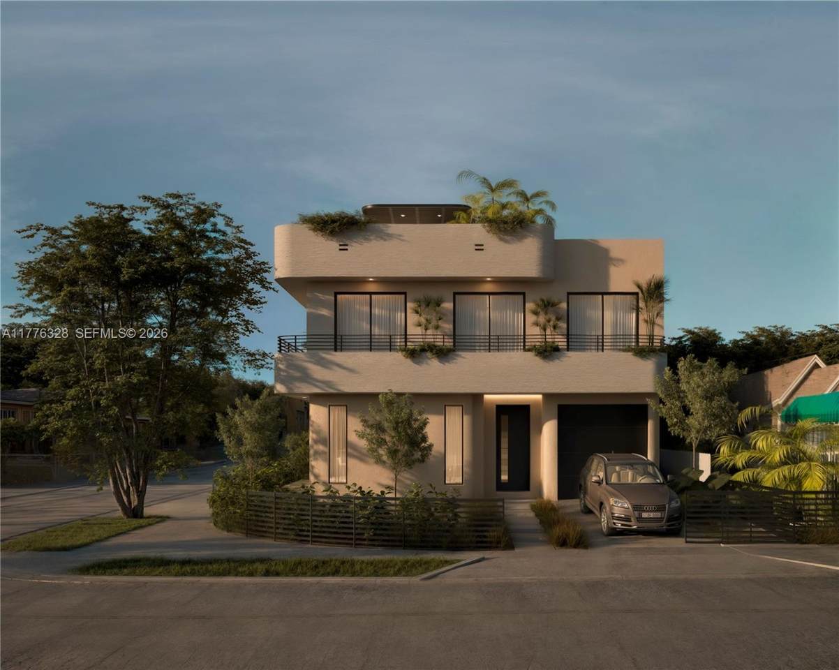 984 10th St - Photo 1