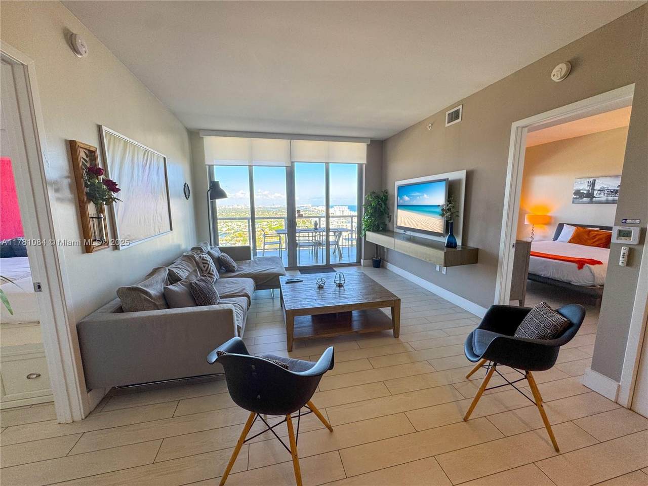 2600 Hallandale Beach Blvd - Photo 1