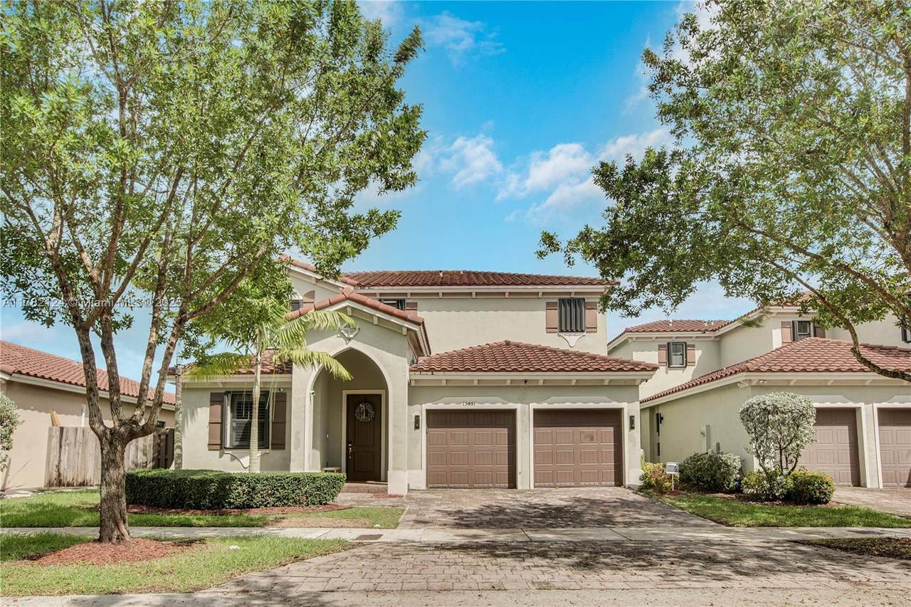 15451 173rd Ln - Photo 1