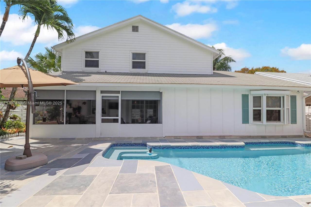 https://bt-photos.global.ssl.fastly.net/miami/1280_boomver_2_A11787443-2.jpg