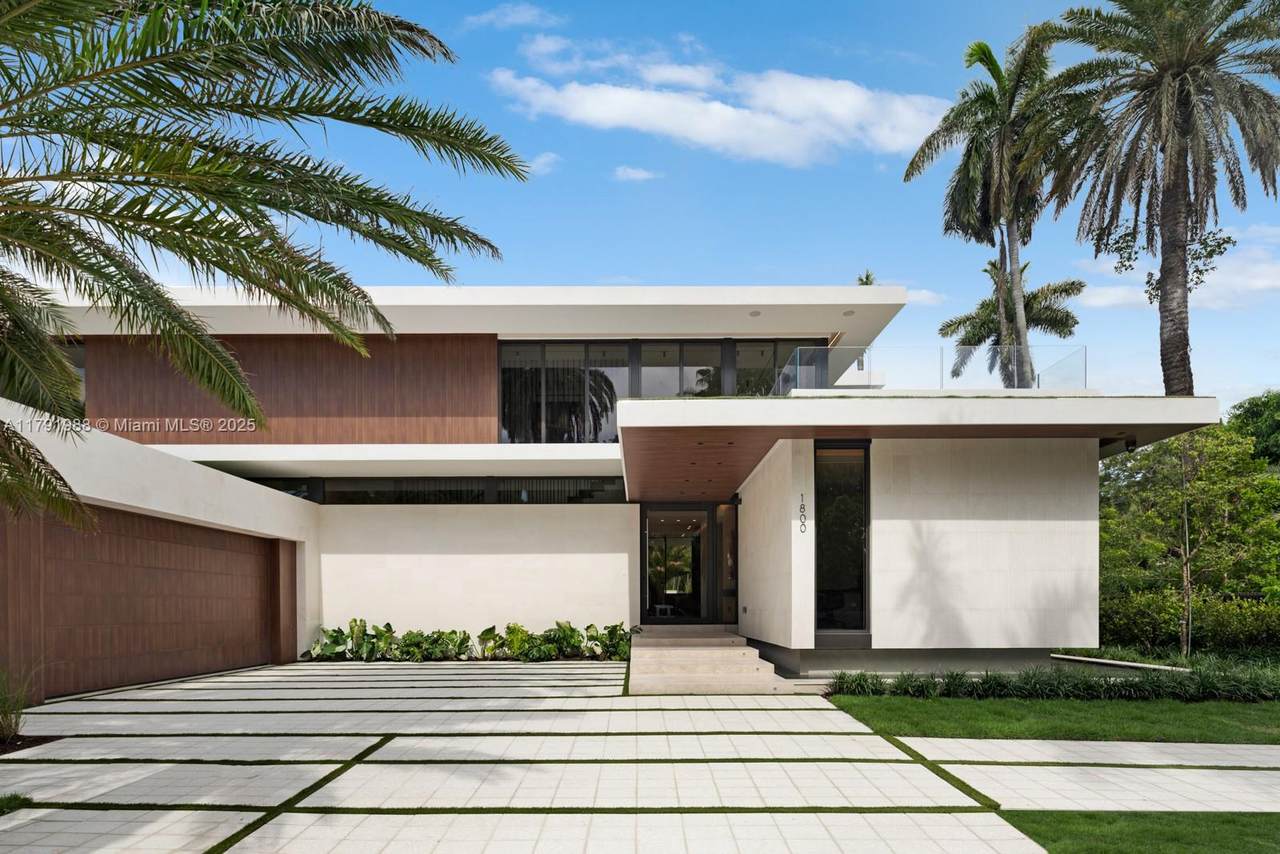 https://bt-photos.global.ssl.fastly.net/miami/1280_boomver_2_A11791988-2.jpg