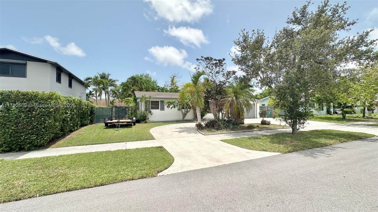 https://bt-photos.global.ssl.fastly.net/miami/1280_boomver_3_A11792509-2.jpg