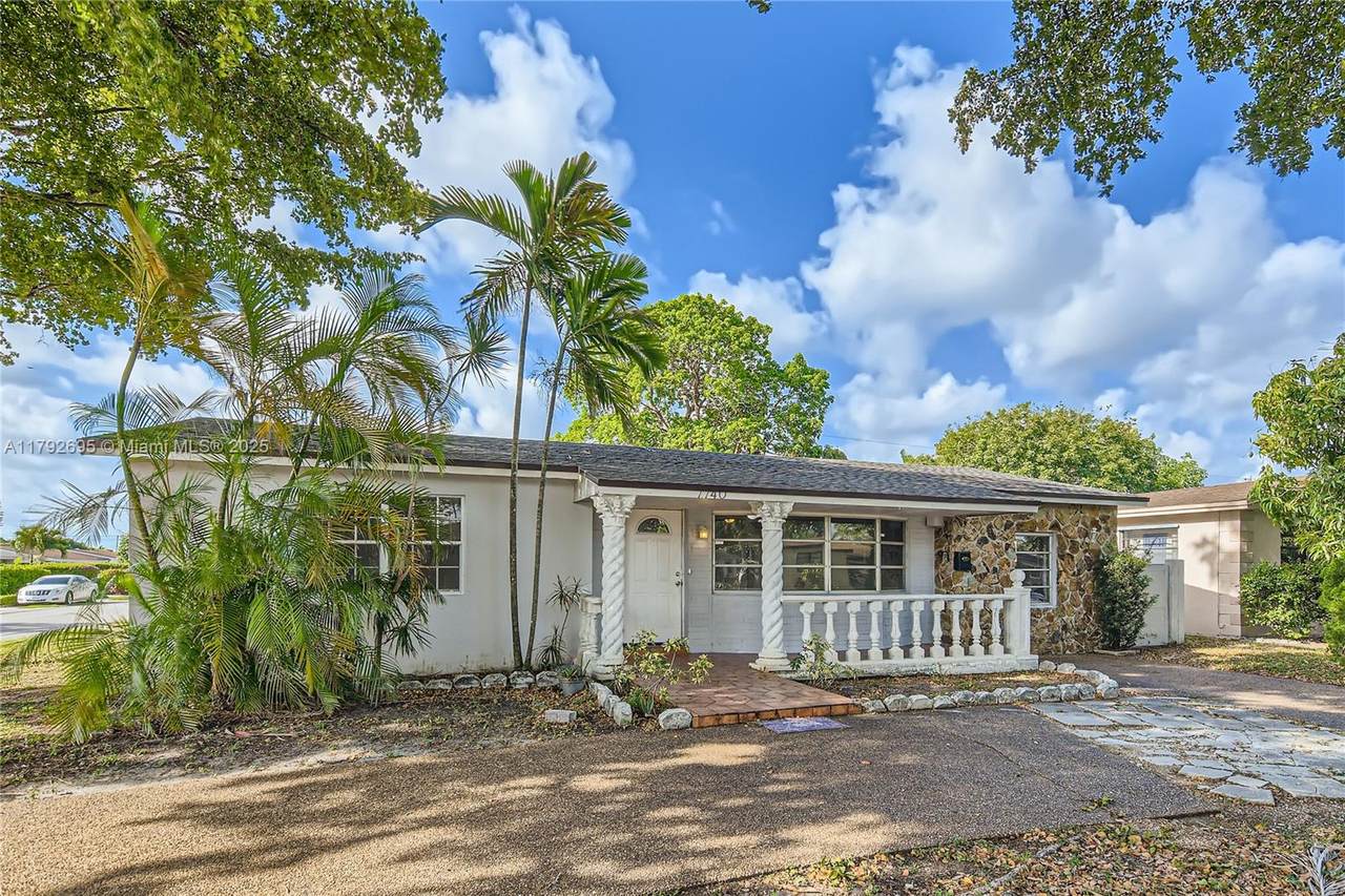 https://bt-photos.global.ssl.fastly.net/miami/1280_boomver_2_A11792695-2.jpg