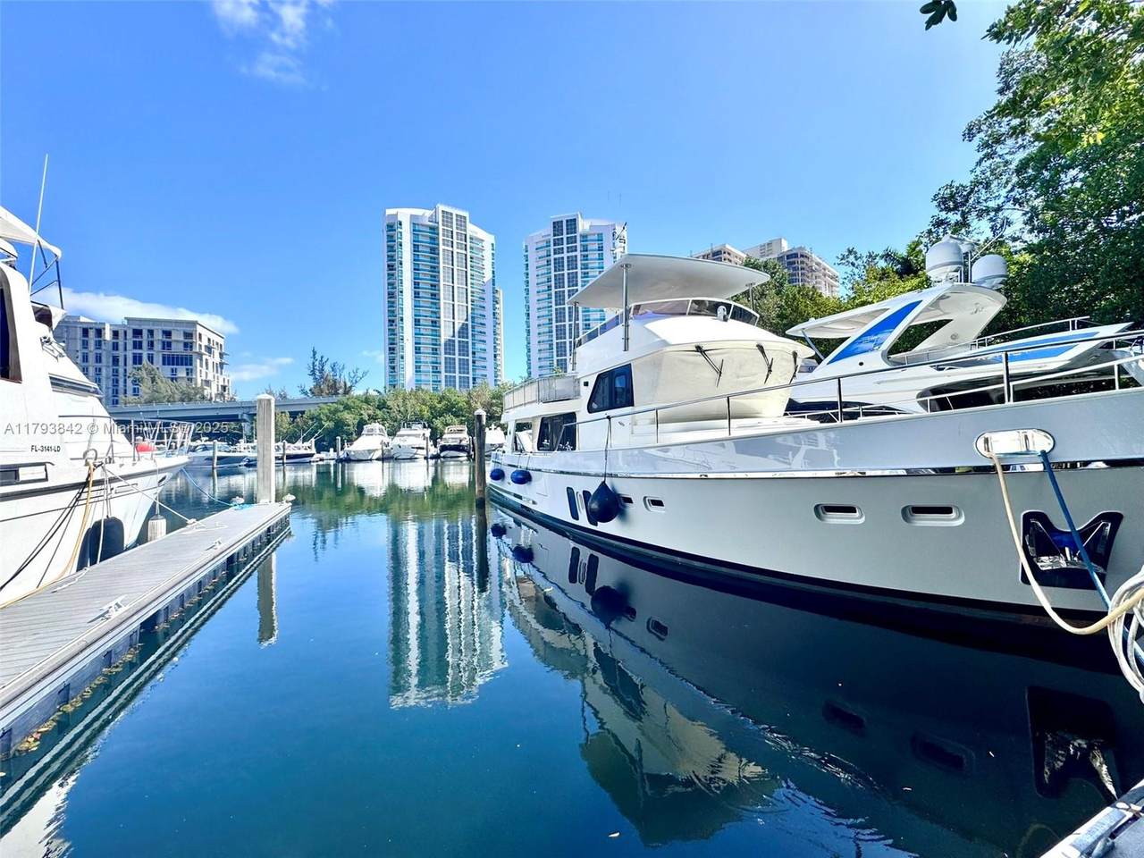 https://bt-photos.global.ssl.fastly.net/miami/1280_boomver_2_A11793842-2.jpg