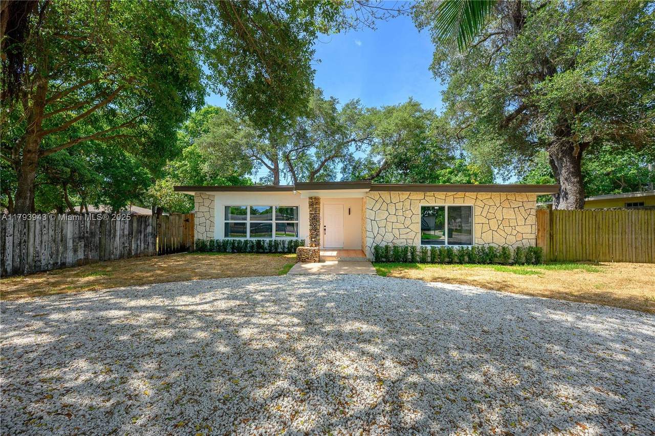 https://bt-photos.global.ssl.fastly.net/miami/1280_boomver_2_A11793943-2.jpg