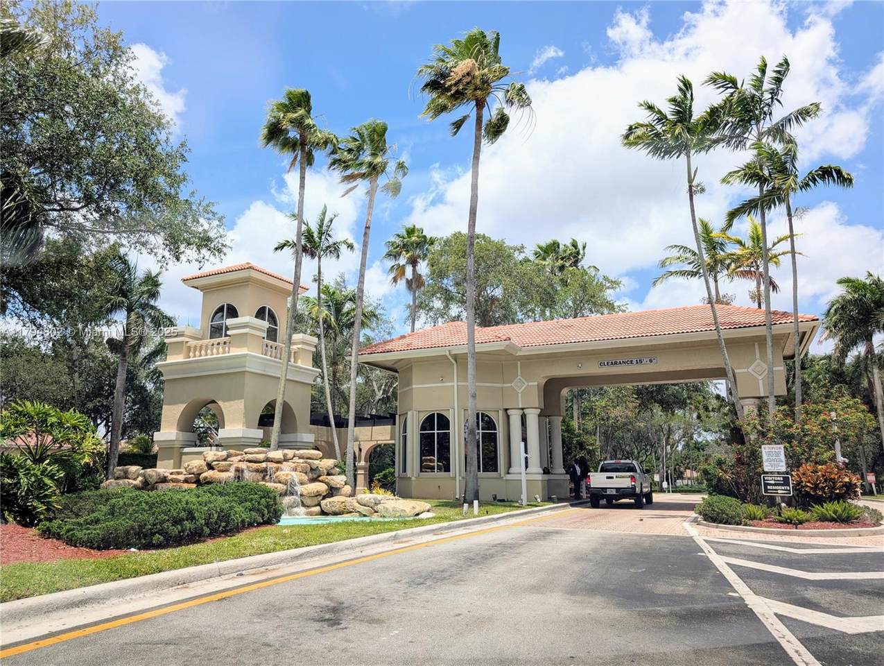 https://bt-photos.global.ssl.fastly.net/miami/1280_boomver_2_A11794802-2.jpg